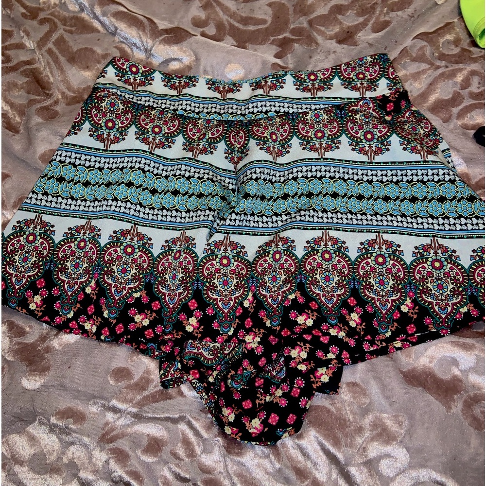 Charlotte Rousse Flowy shorts